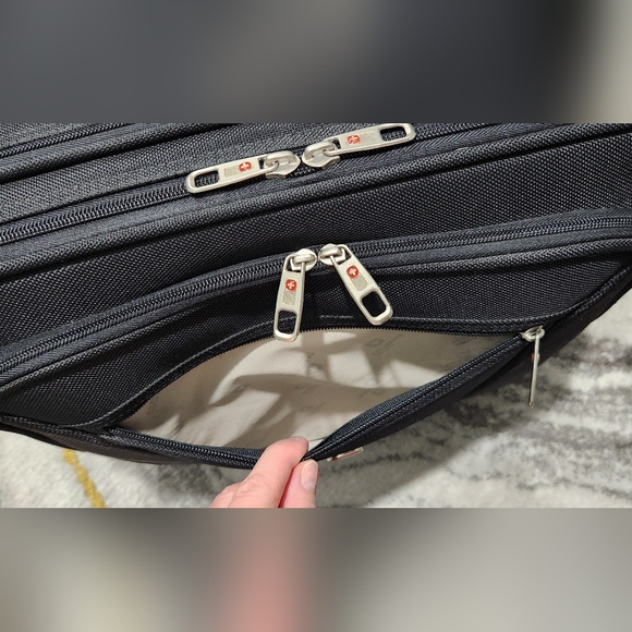 Swiss Gear Rolling Briefcase - Picture 8 of 12